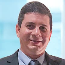 Dr. Eduardo Romulo Segovia Paz