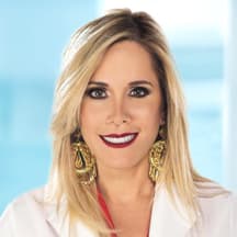 Dr. Glynnies Del Carmen Reyes Valdés