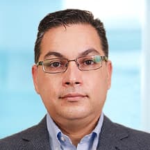 Dr. Carlos Esteban Aguilar Quintero