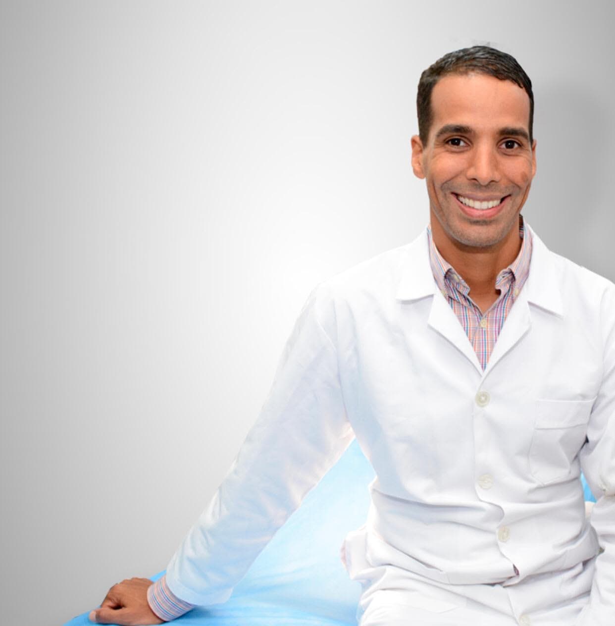 Dr. Dr Daniel Baccarani Aleman