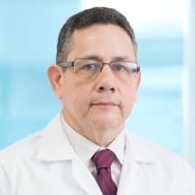 Dr. Efrain Pérez Pinzón
