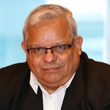 Dr. Avelino Gutiérrez