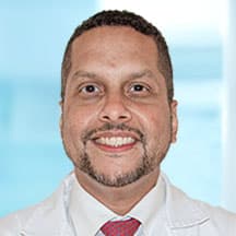 Dr. Julio César Sandoval