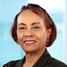 Dr. Mirna Eneida Caicedo L.