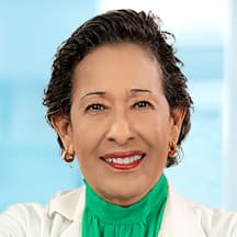 Dr. María Eugenia Stoute