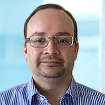 Dr. Carlos Solis Vergara