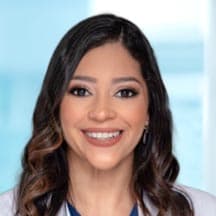 Dr. Edna Álvarez Páez