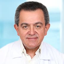 Dr. Bolivar Domínguez