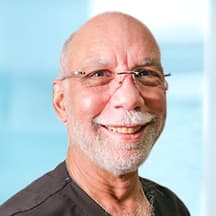 Dr. Ricardo Ponce Carrizo