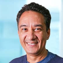 Dr. Roger Néstor Vega Batista