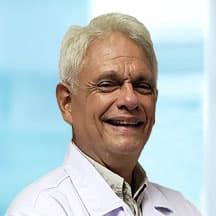 Dr. César Restrepo P.