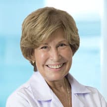 Dr. Ivonne De Martinelli