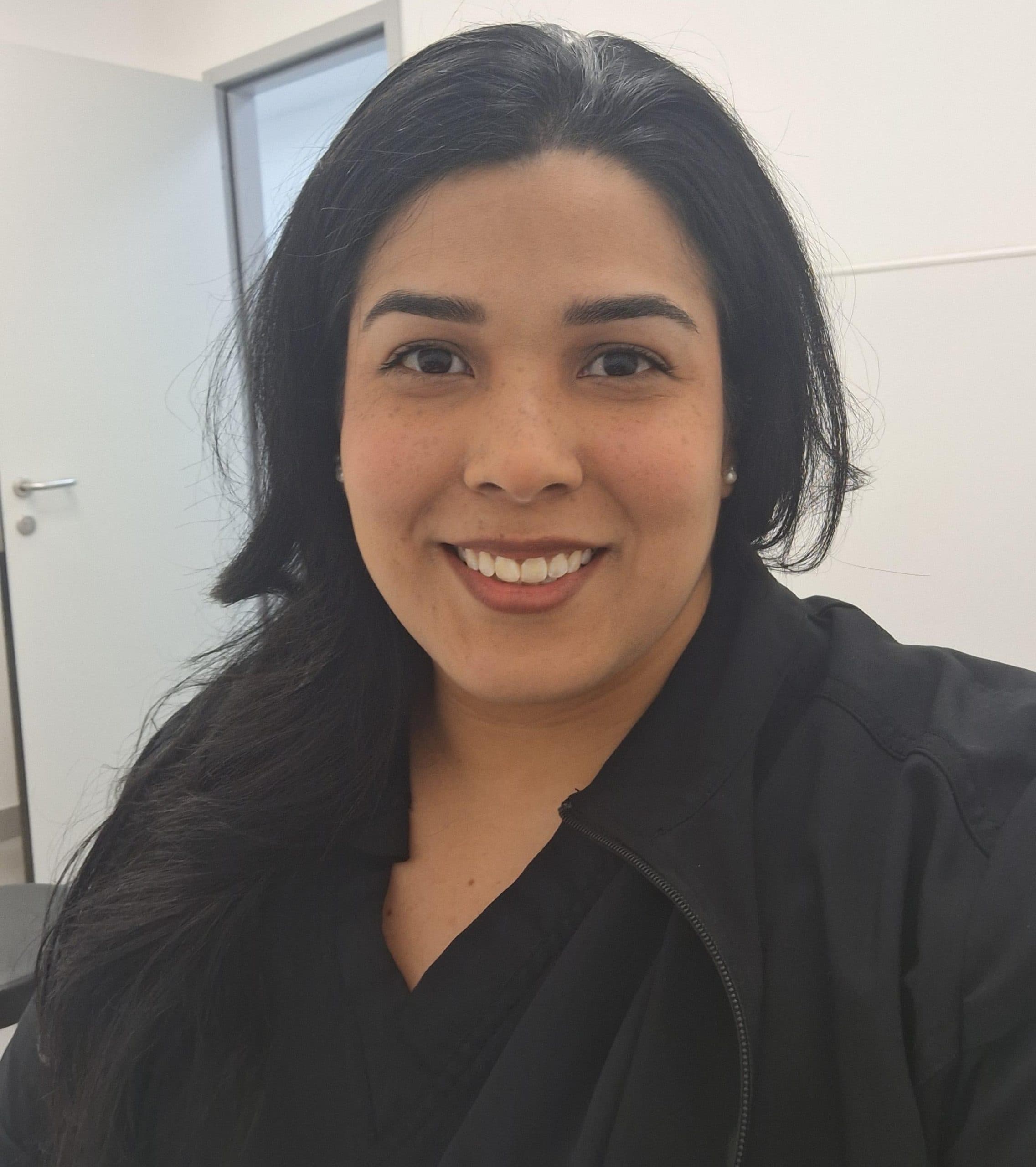 Dr. Bella Bethel Guerra Cosme