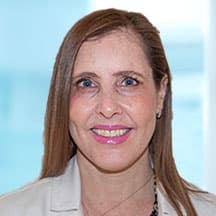 Dr. Verónica Calderón