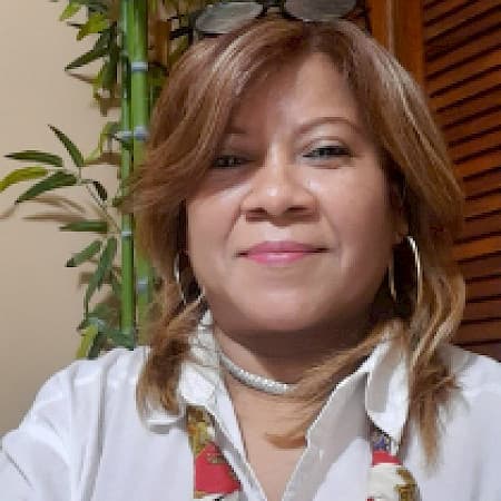 Geniva Linares de Nightingale